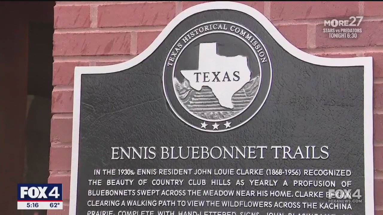Ennis bluebonnets receive Texas historical marker