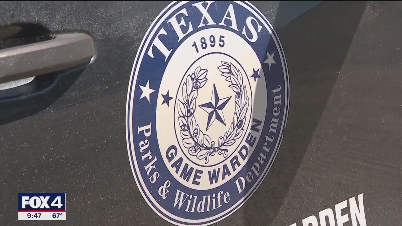 Texas Parks and Wildlife give water safety tips