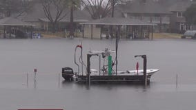 Houses evacuated near Lake Conroe for high water