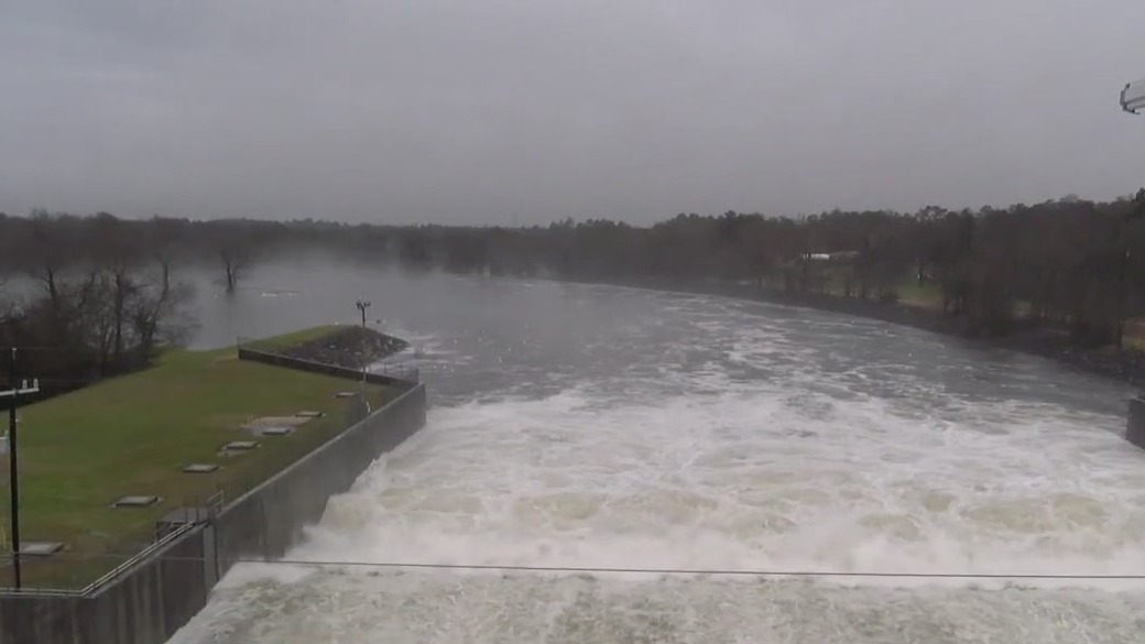 Conroe ISD delays start on Thursday