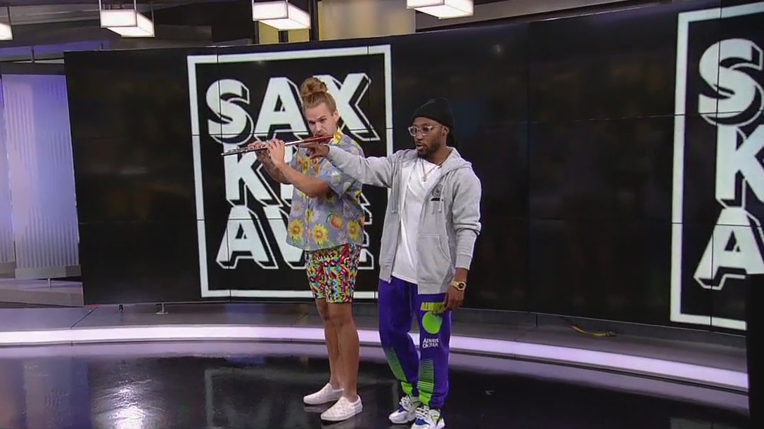 SaxKixAve live in Houston on Friday