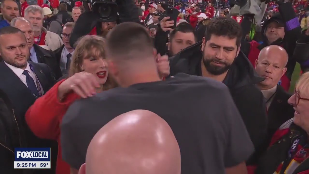 Airline offers Taylor Swift and Travis Kelce-themed flights