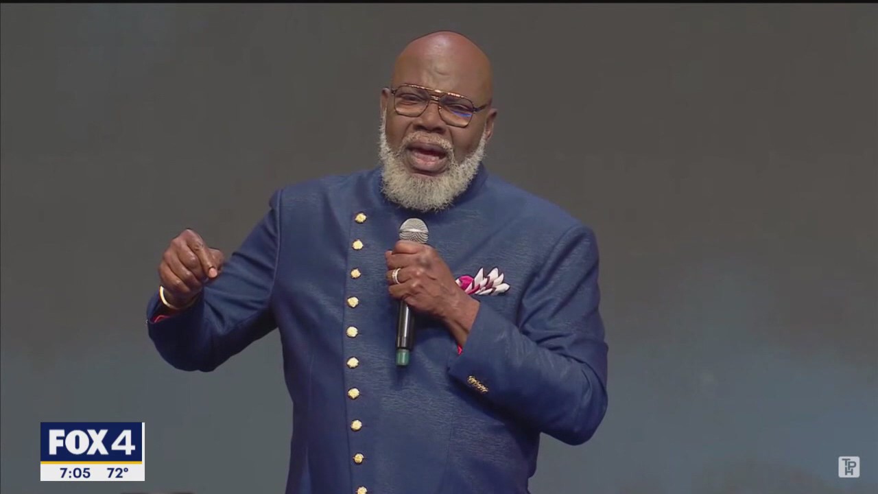 Dallas megachurch leader announces he will step down