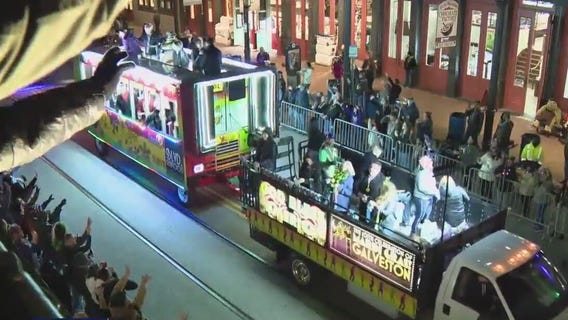 Rainy weekend forecast affecting Galveston Mardi Gras events