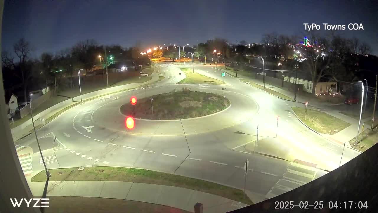 VIDEO: Oak Cliff roundabout crash from February