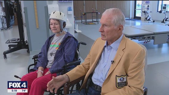 Former Dallas Cowboy Bob Lilly saves wife?s life