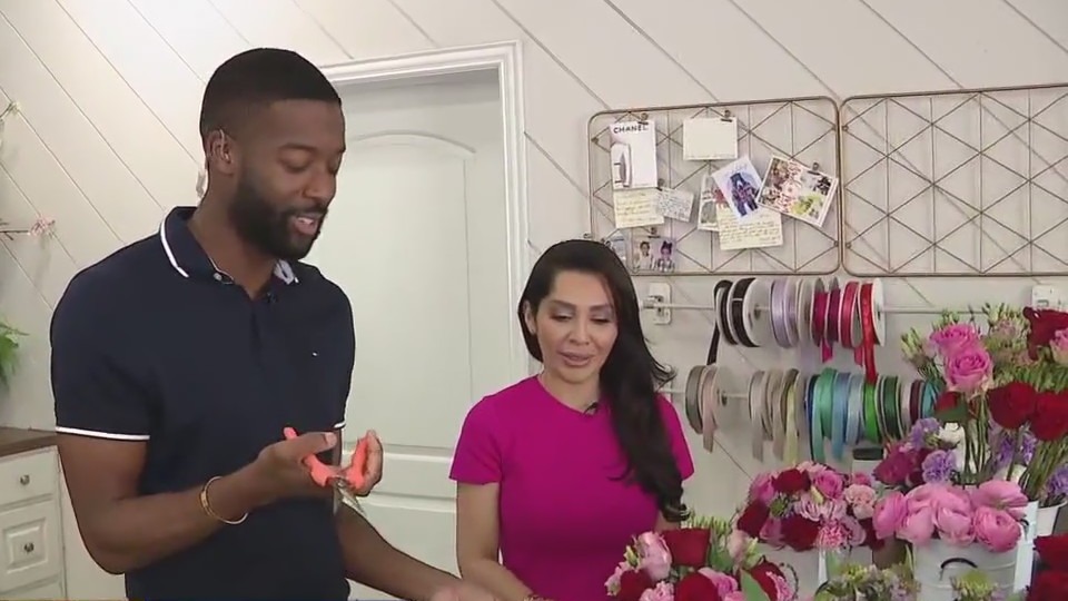 Build your own Valentine's Day bouquet