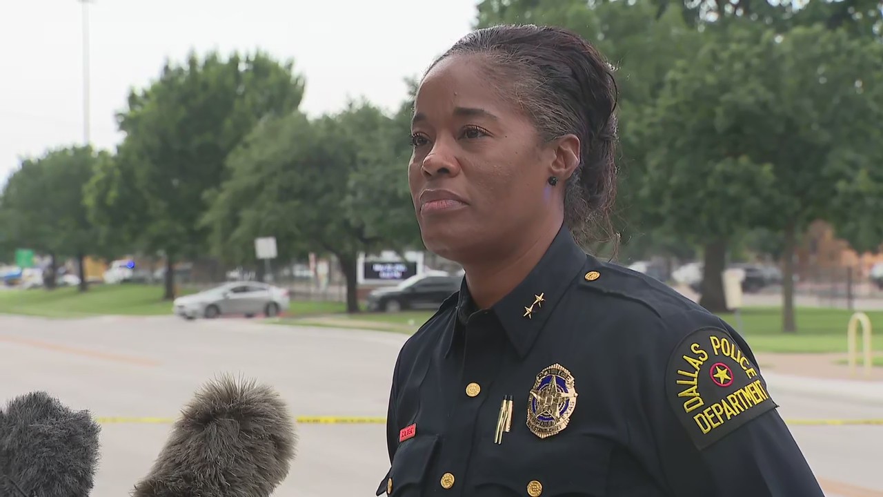 1 child killed, 3 others injured in Oak Cliff crash | FOX 4 Dallas-Fort ...