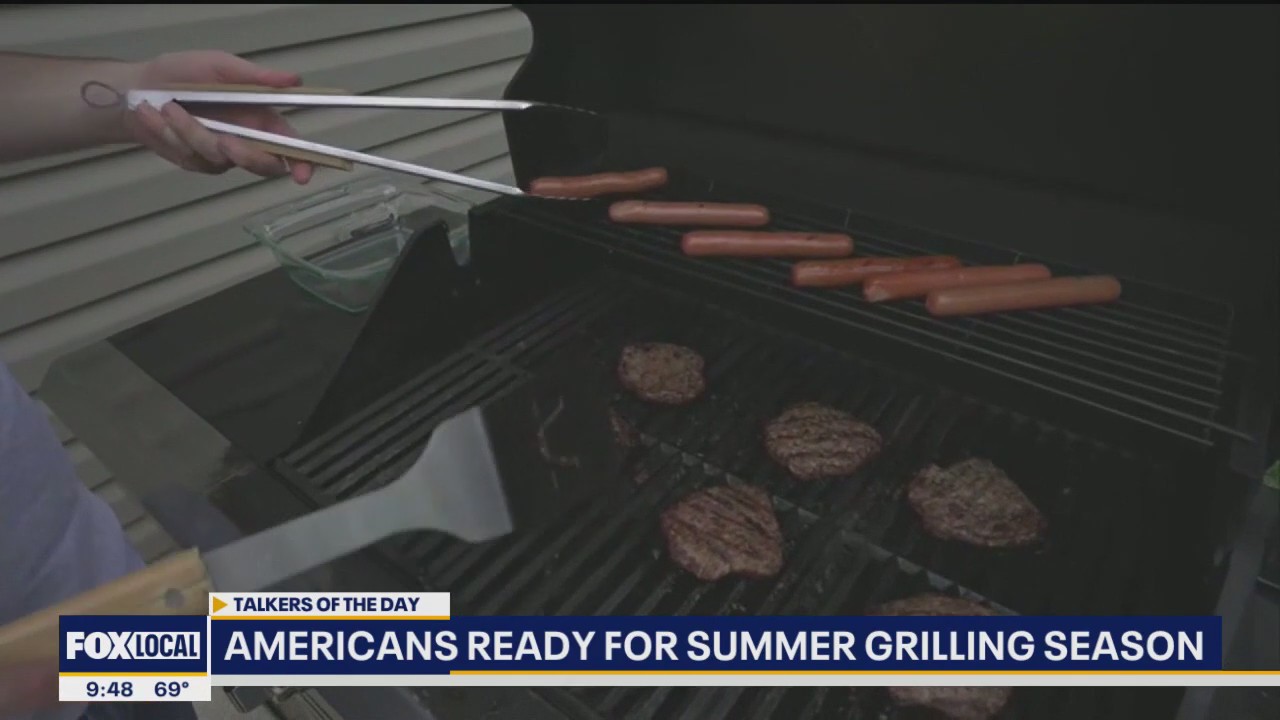Do you eat more hot dogs or hamburgers at summer BBQ's?