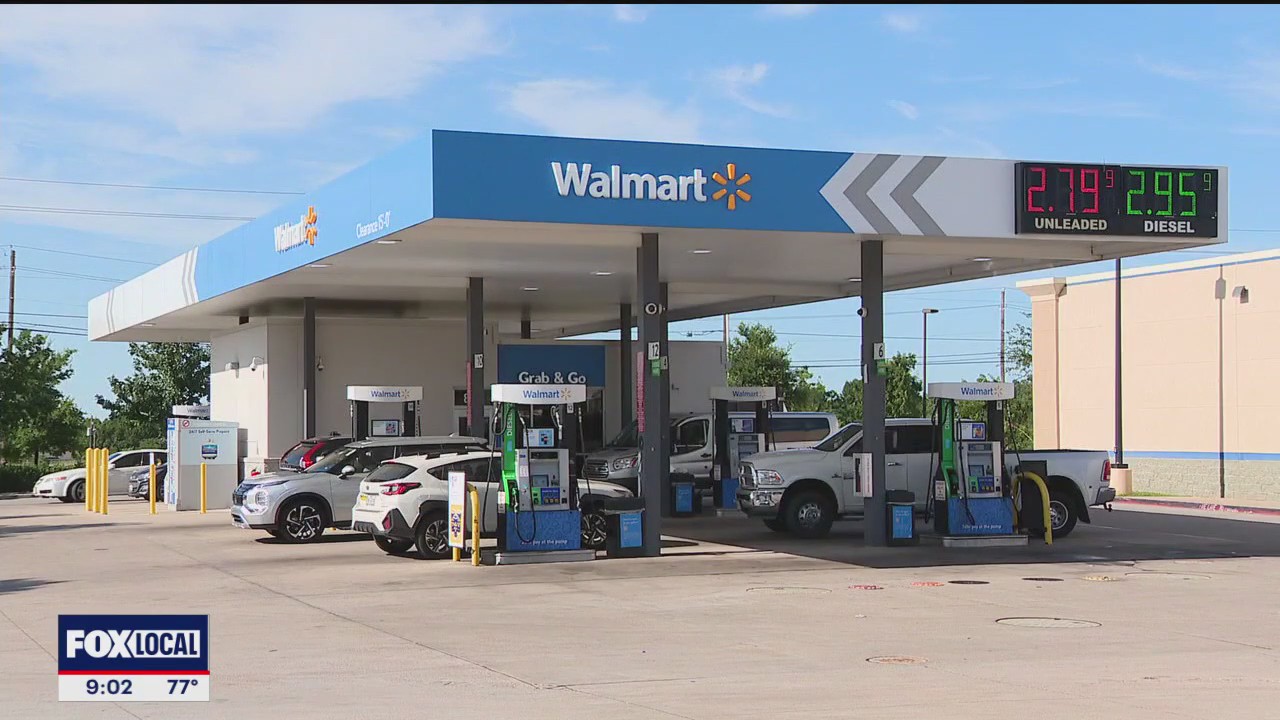 Woman sues Walmart after employee assaults her over $1