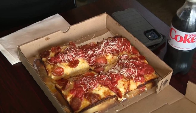 National Pizza Day with Gold Tooth Tony's