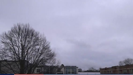 Research: Many experience body aches when rain begins