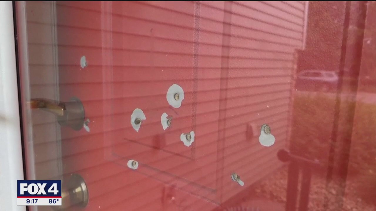 Suspect wanted in shooting of 2 Minnesota lawmakers