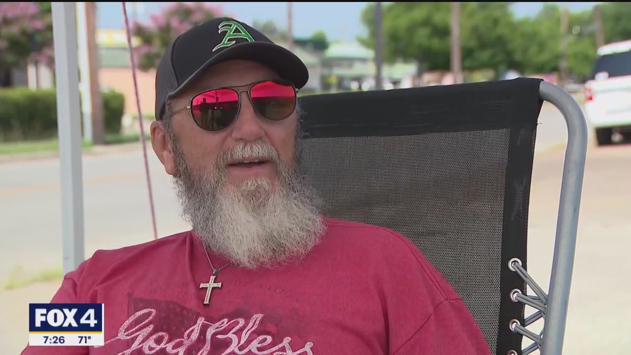 North Texas man gives people 'someone to talk to'