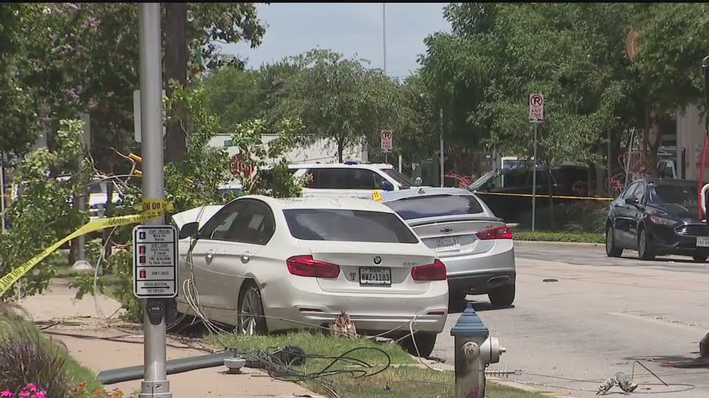 1 killed in Dallas shooting involving bounty hunter: Source