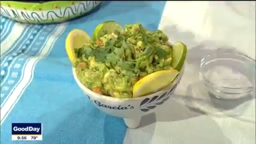 Joe T Garcia's guacamole recipe