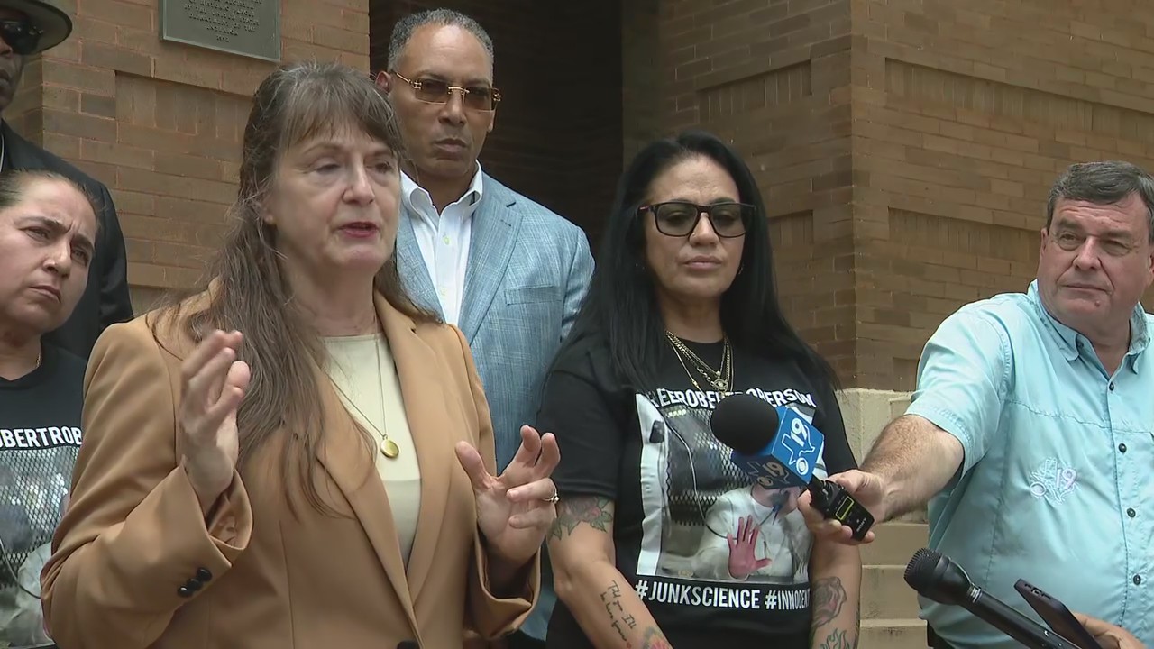 Robert Roberson's attorney reacts after execution date is set