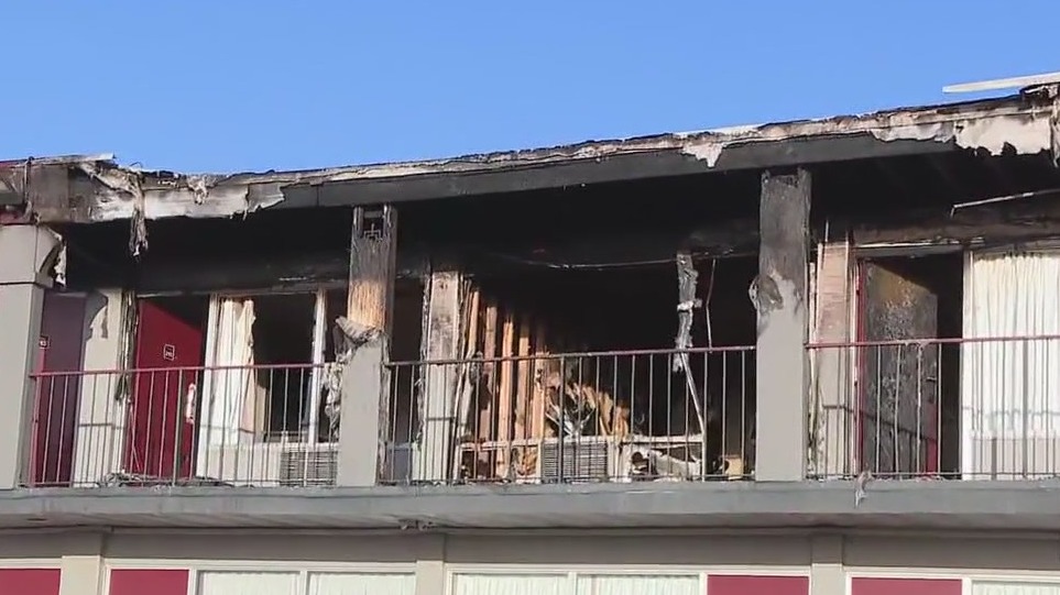 Officer saves lives in arson at Fort Worth motel