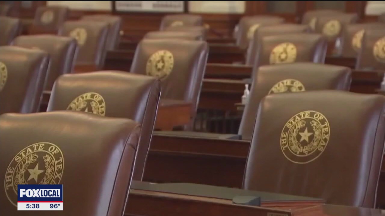 Texas Senate advances new congressional map