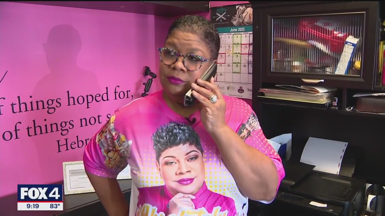 Small business says failed AT&T switch cost her money