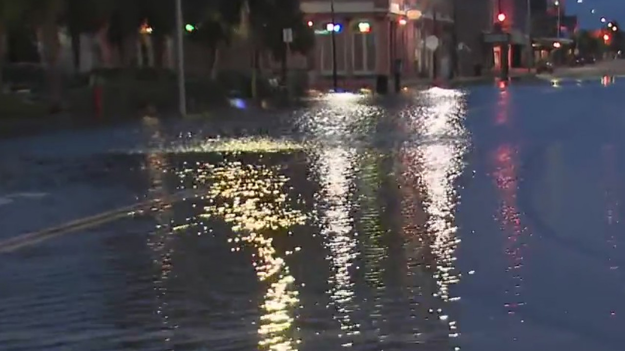 Downtown Galveston, Port Arthur impacted by Hurricane Laura
