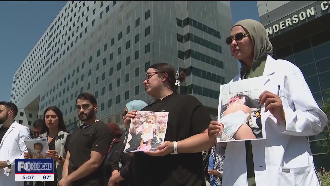 Texas doctors return from Gaza describe dire conditions