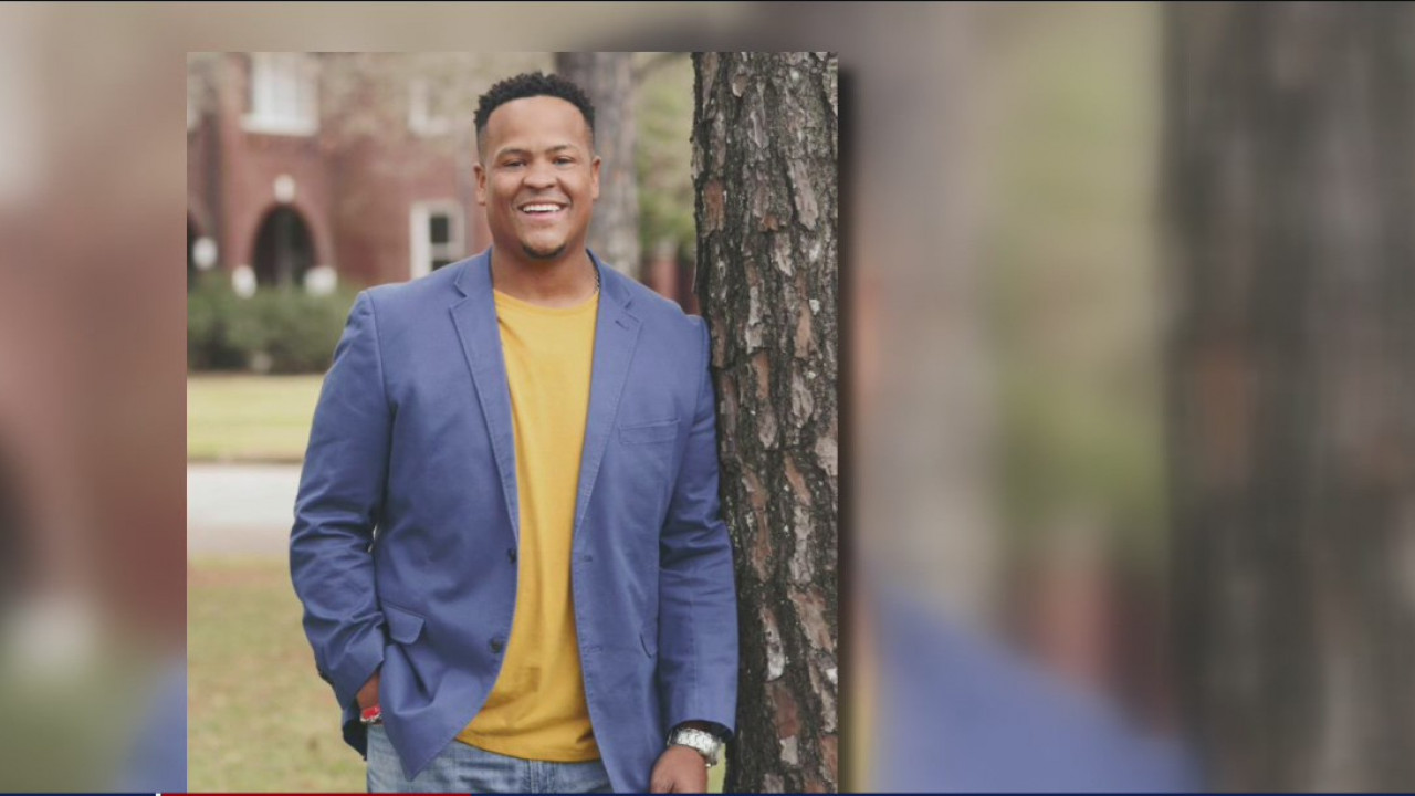 Mayor of storm damaged Texas town tests positive for COVID-19