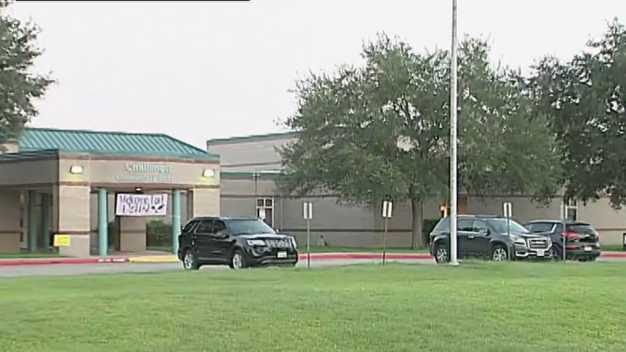 School districts begin in-person learning