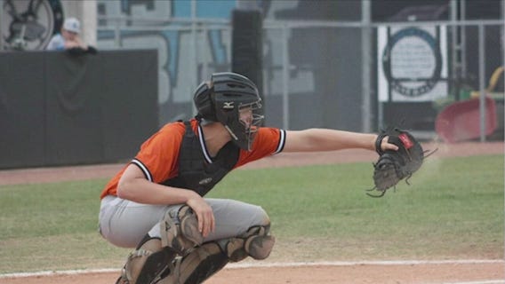2-sport Texas City HS student is Making the Grade