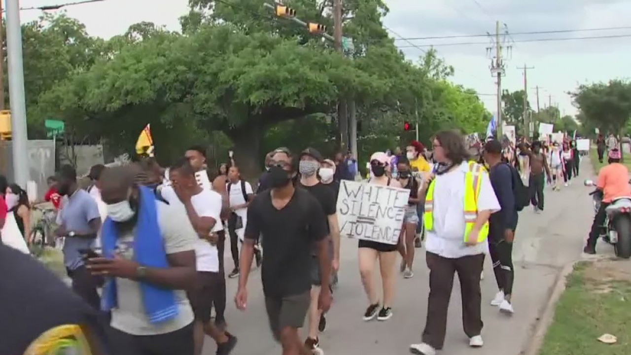 University of Houston using new methods to combat racism