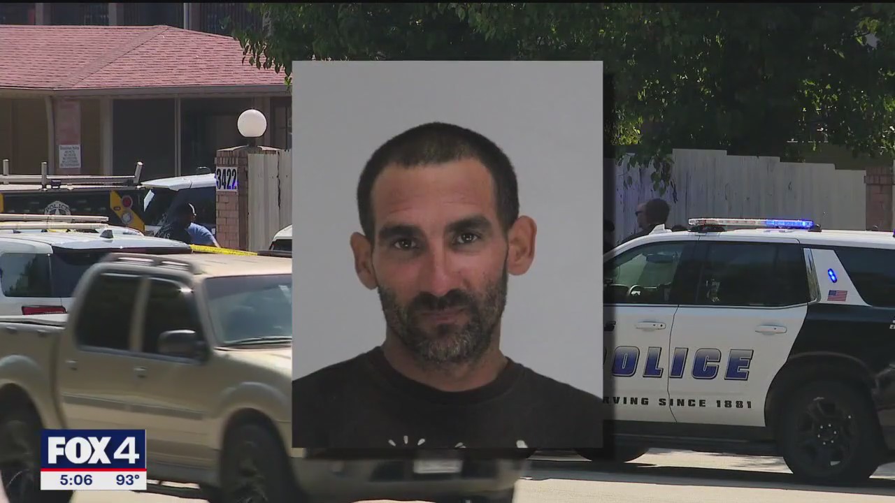 Dallas beheading suspect should have been deported