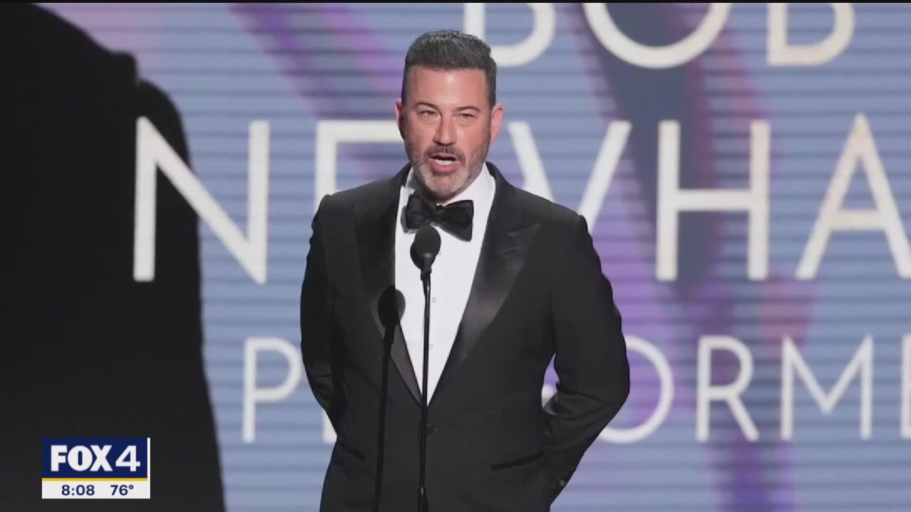 Trump suggests FCC revoke licenses for 'bad publicity'