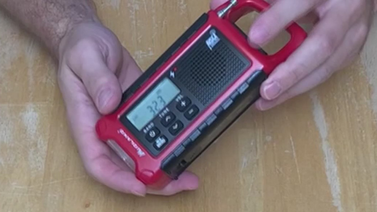 Midland Emergency Crank Weather Radio