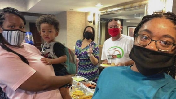 Local neighborhood helping Louisiana hurricane evacuees