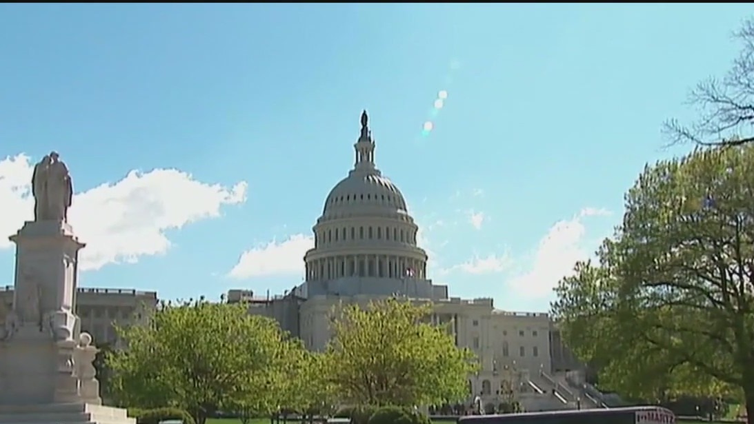 Budget Battle | Democrats clash as government shutdown looms