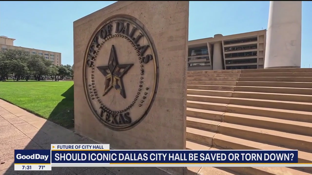 Should Dallas City Hall be saved or torn down?
