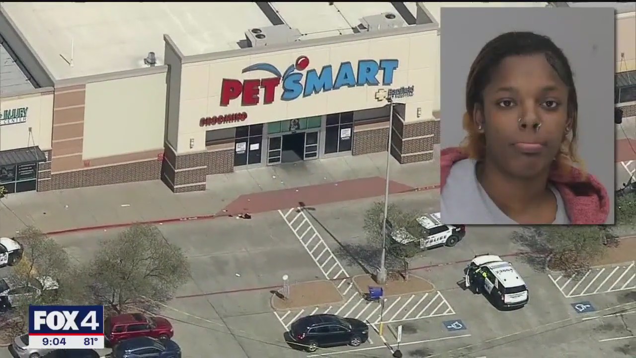 Shooting outside PetSmart over not saying 'thank you'