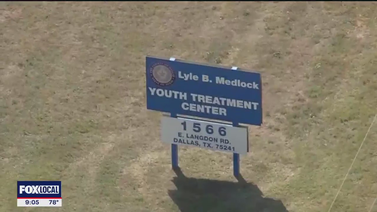 Dallas County juvenile officer put teen in chokehold