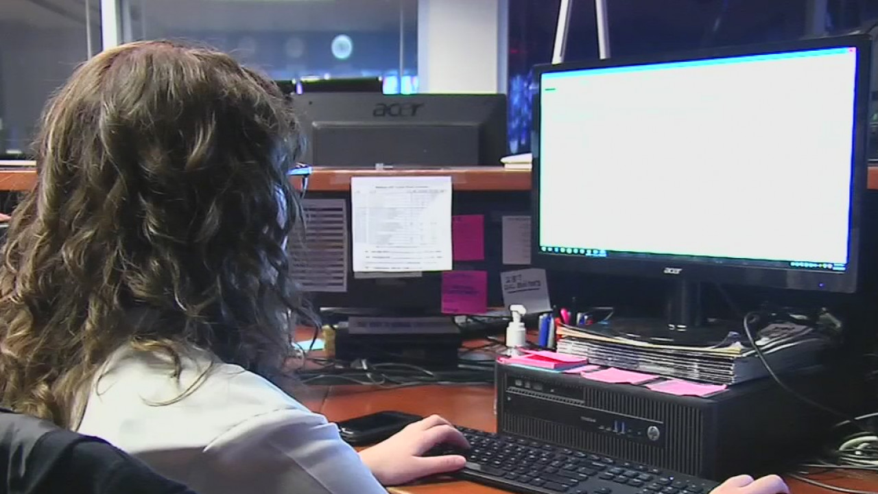 Debt collectors allowed to use social media