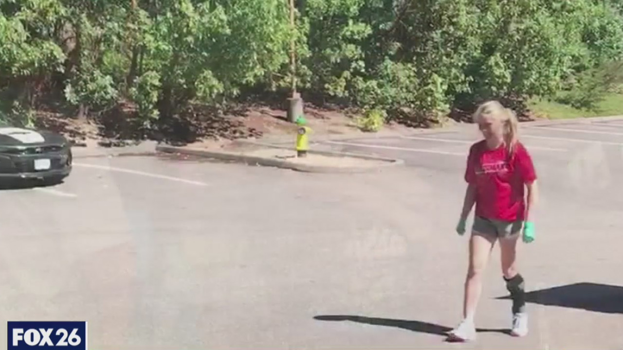 Student playing volleyball again after losing half her foot in ATV accident