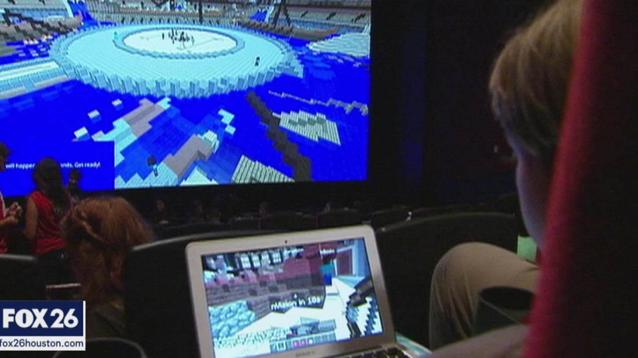 Experts recommend talking to children about their mental health during holiday season