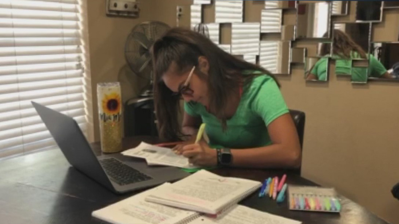 2-sport Pasadena Memorial athlete is Making the Grade