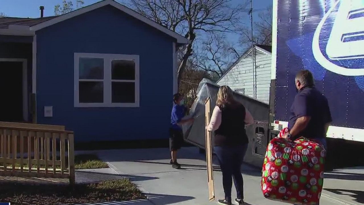 12 Days of Christmas - Day 7 Deliveries