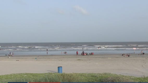 Galveston bars shut down