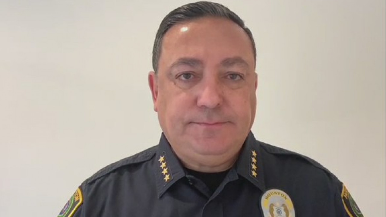 Houston Police Chief Art Acevedo on vaccine, officers battling COVID-19
