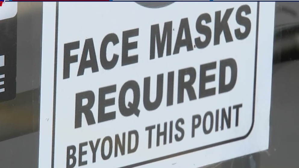 Comparing Texas COVID-19 cases to cases in states without mask mandate