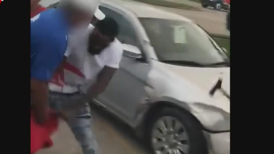 Violent robbery caught on camera in Houston