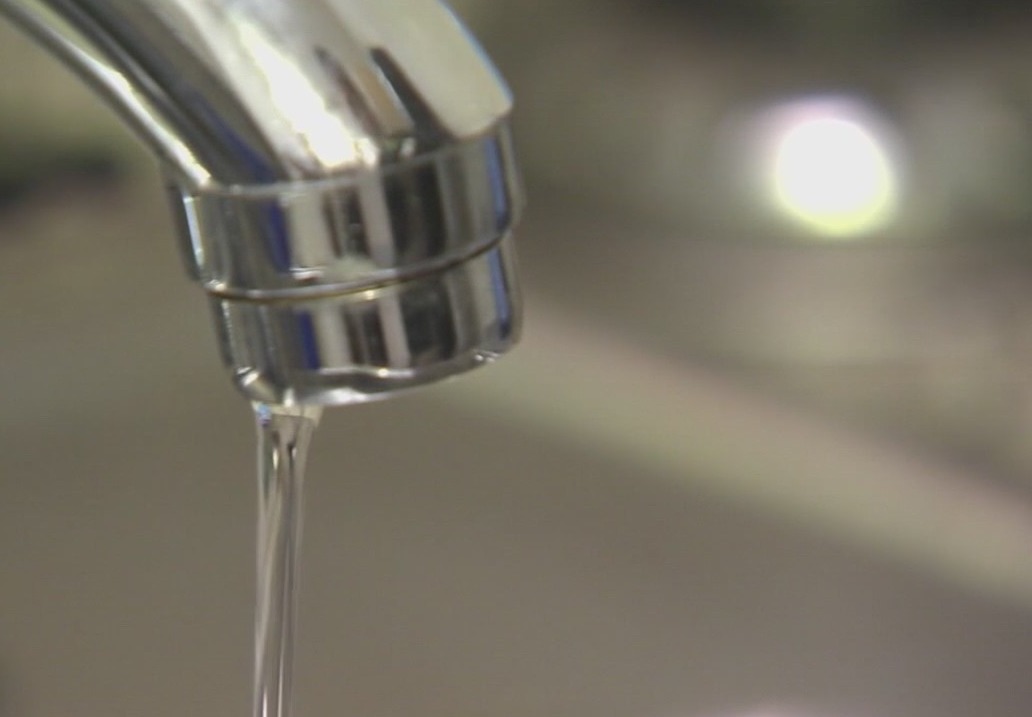 City council moves forward on $2 billion rate hike for water