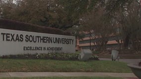 Lawmakers approve a quarter of trillion-dollar budget for Texas