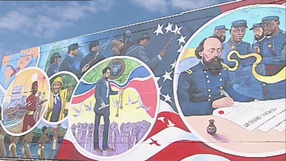 Artist commemorates Juneteenth with mural in Galveston